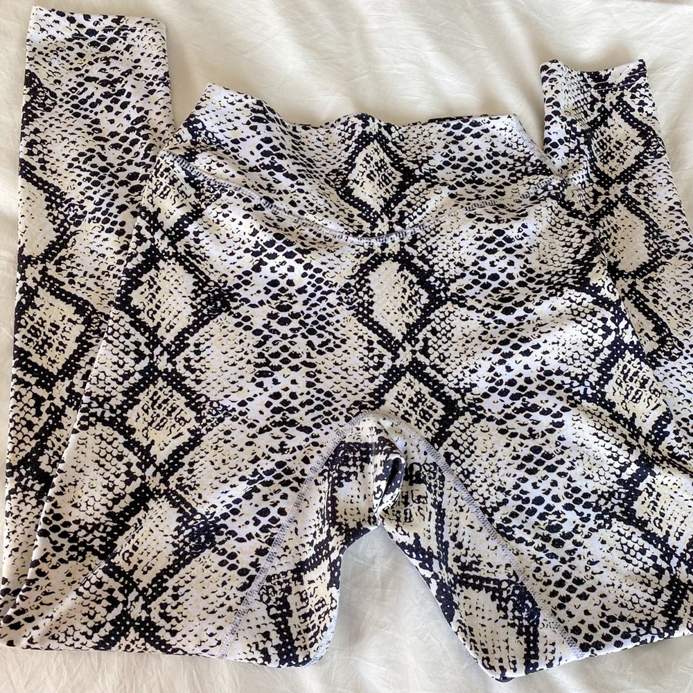 Balance Athletica/Vitality leggings